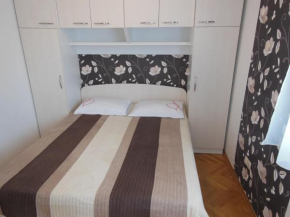 Гостиница Petar Apartments  Омиш